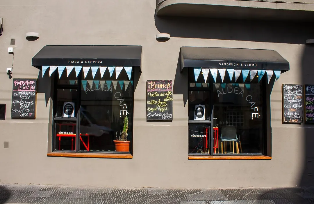 Aldea Hostel&Café-1