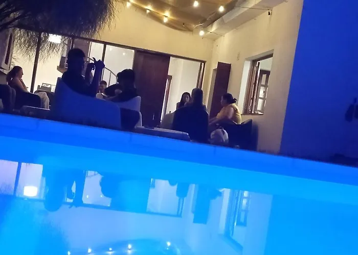 Gueemes Hostel Cordoba